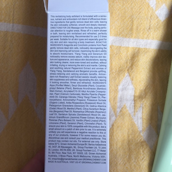 Grown Alchemist Purifying Body Exfoliant with Pearl, Peppermint&YlangYlang 170ml - Picture 4 of 7